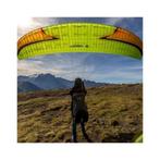 parapente Niviuk Hook5 26 (82-105 kg) achat 04-'22, ZGAN, Sports & Fitness, Enlèvement ou Envoi, Comme neuf, Écran