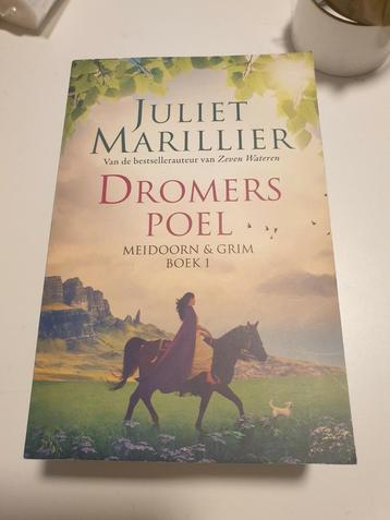 Juliet Marillier - Dromerspoel. MEIDOORN & GRIM BOEK 1 beschikbaar voor biedingen