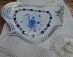 SALE Porseleinen bonbon schaaltje, blauwe rozen, aparte vorm, Huis en Inrichting, Keuken | Servies, Overige typen, Ophalen of Verzenden