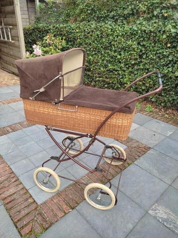 kinderwagen beschikbaar voor biedingen