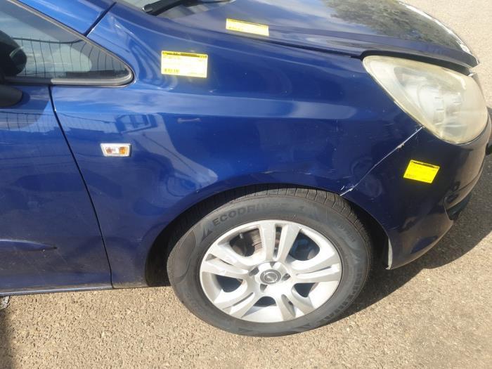Aile avant droite d'un Opel Corsa (Z21B), Autos : Pièces & Accessoires, Carrosserie & Tôlerie, Opel, Utilisé, 3 mois de garantie