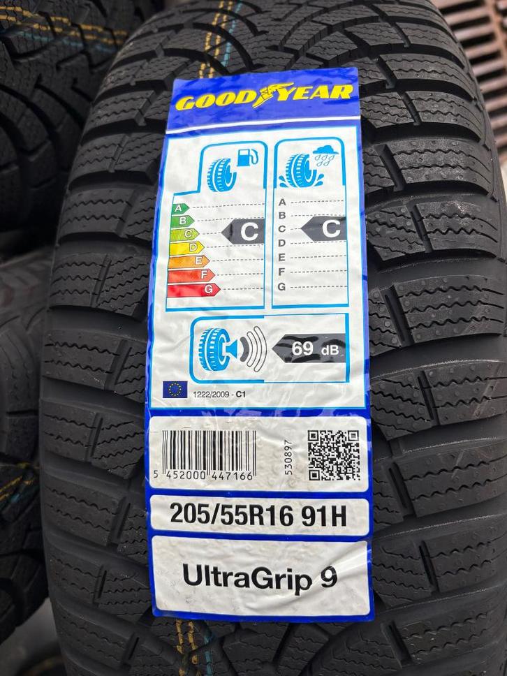 Velgen en banden, Auto-onderdelen, Banden en Velgen, Band(en), Winterbanden, 16 inch, 205 mm, Personenwagen, Nieuw, Ophalen