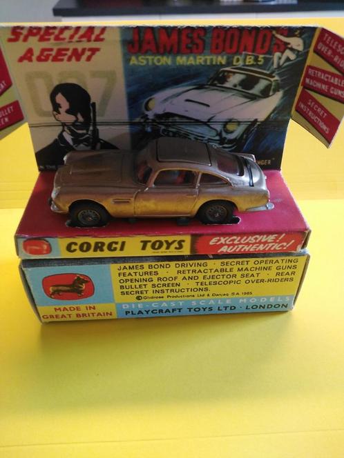 Aston Martin DB5 Corgi J. Bond uit 1965, Hobby en Vrije tijd, Modelauto's | 1:43, Auto, Corgi, Ophalen of Verzenden