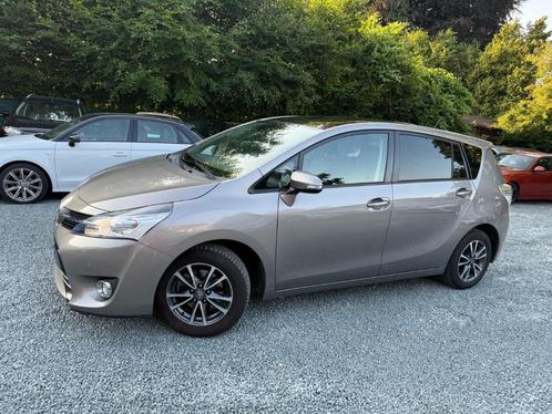 Toyota Verso 1.6 Benzine 98000km Panoramavigaties*Conditie:, Auto's, Toyota, Bedrijf, Te koop, Verso, ABS, Achteruitrijcamera