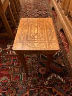 Vintage italiaans muzikaal naaitafeltje, Ophalen