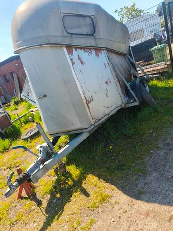 Marco paardentrailer opknapper, Ophalen, Gebruikt, Hout, 2-paards trailer