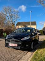 ford fiesta titanium edition 99500km, Auto's, Voorwielaandrijving, Euro 5, Zwart, Zwart