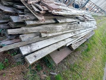 hout  beschikbaar voor biedingen