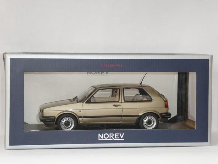 Volkswagen Golf CL - Norev 1/18, Hobby en Vrije tijd, Modelauto's | 1:18, Zo goed als nieuw, Auto, Norev, Ophalen
