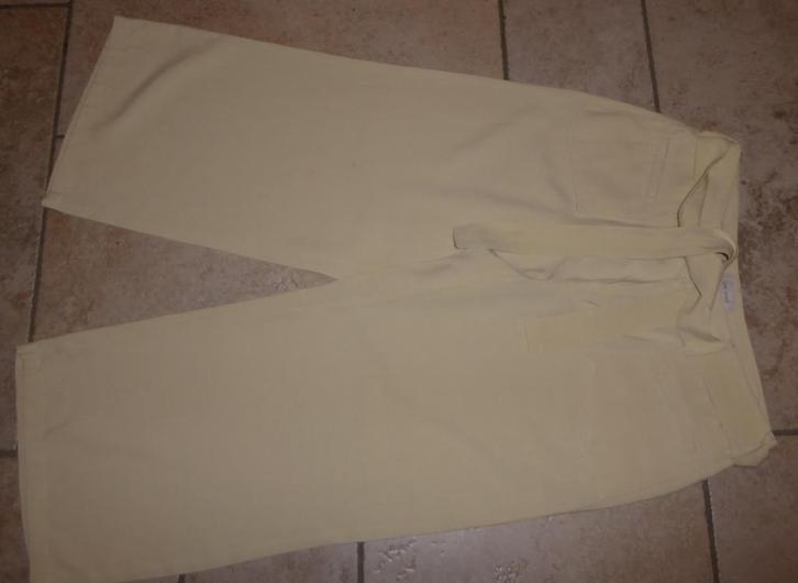 7/8 broek "Berri sports " m 40 / Als nieuw, Kleding | Dames, Broeken en Pantalons, Zo goed als nieuw, Ophalen of Verzenden