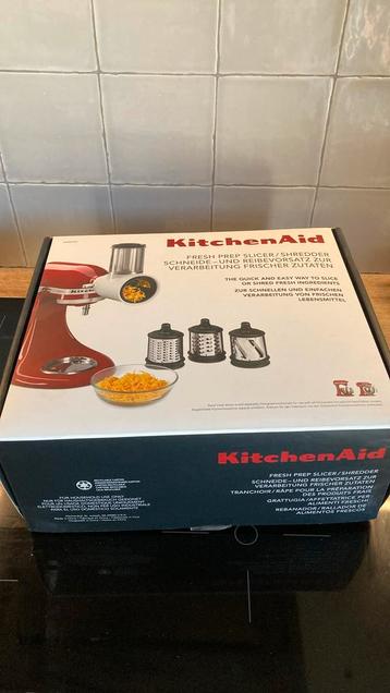Kitchenaid fresh prep slicer/shredder beschikbaar voor biedingen