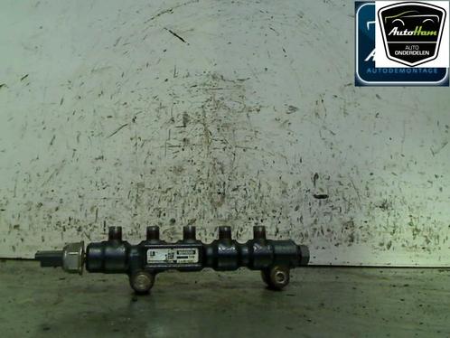 BRANDSTOFVERDELER Ford Focus C-Max (01-2003/03-2007), Auto-onderdelen, Brandstofsystemen, Ford, Gebruikt