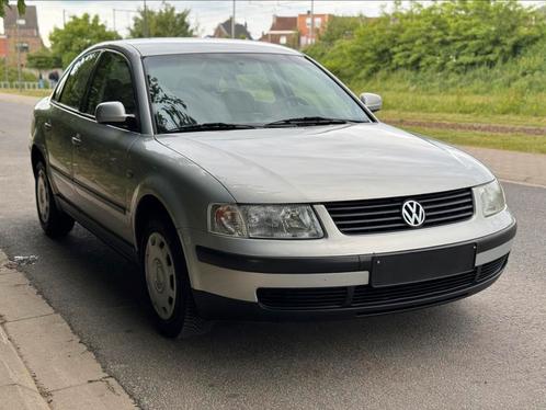 Volkswagen Passat1.9TDI 1er Propriétaire Prête à immatriculé, Auto's, Volkswagen, Bedrijf, Passat, Diesel, Berline, Handgeschakeld