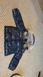 Veste Moncler en duvet 4 ans, Enlèvement, Utilisé, Garçon ou Fille, Pull ou Veste