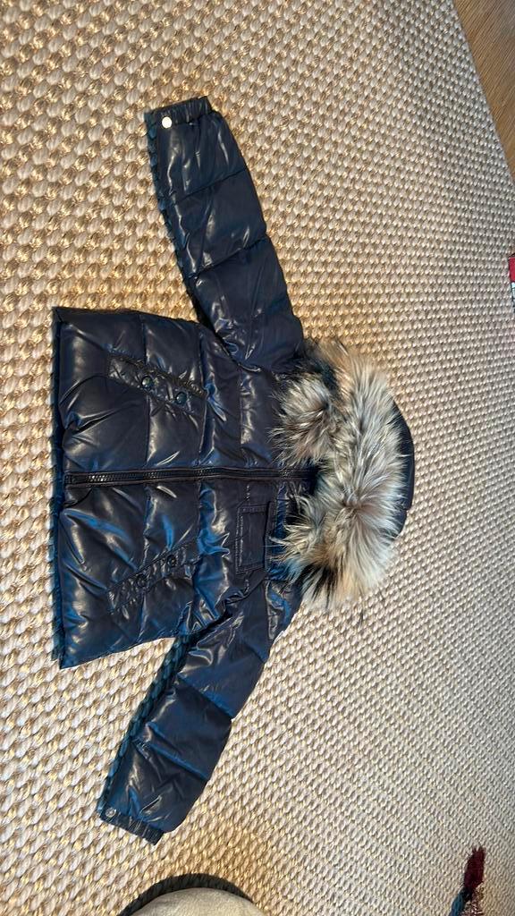 Moncler donsjack voor 4 jaar, Kinderen en Baby's, Kinderkleding | Maat 98, Gebruikt, Jongen of Meisje, Trui of Vest, Ophalen
