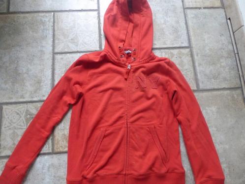 Trui (hoodie) rood met ritssluiting en kap JBC maat 146-152, Enfants & Bébés, Vêtements enfant | Taille 146, Utilisé, Garçon ou Fille