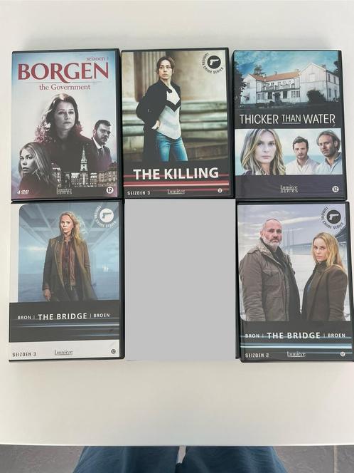 Noorse crimi (5 series, Borgen , Bridge,..), CD & DVD, DVD | TV & Séries télévisées, Comme neuf, Enlèvement