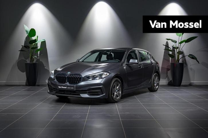 BMW 1-serie 118iA HARMAN KARDON | ZETELVERWARMING | ACC, Auto's, BMW, Bedrijf, Te koop, 1 Reeks, Bluetooth, Cruise Control, Electronic Stability Program (ESP)
