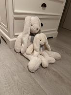 knuffel konijn & pyjamazak knuffel Théophile et Patachou, Ophalen of Verzenden, Zo goed als nieuw, Konijn