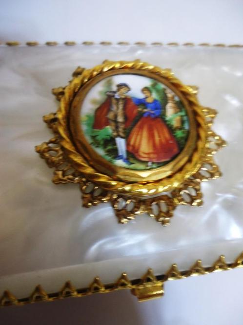 Juwelen Kist Doos Parelmoer Goud verguld Jaren 50✨😍💑🎁👌, Antiek en Kunst, Curiosa en Brocante, Ophalen of Verzenden