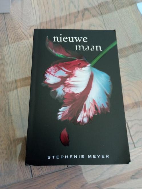 Stephenie Meyer - Morgenrood deel 3,Eclips deel2, Nieuwe maa, Livres, Livres pour enfants | Jeunesse | 13 ans et plus, Comme neuf