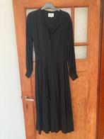 Zwarte jurk CKS - maat S, Vêtements | Femmes, Robes, Comme neuf, Taille 36 (S), Noir, Sous le genou
