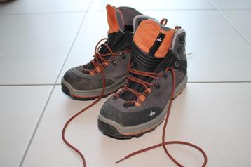 Quechua wandelschoen beschikbaar voor biedingen