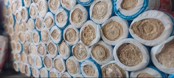 Glaswol rol Isolatie 10cm 4€ per /m2, Doe-het-zelf en Bouw, Isolatie en Afdichting, Glaswol, Ophalen of Verzenden