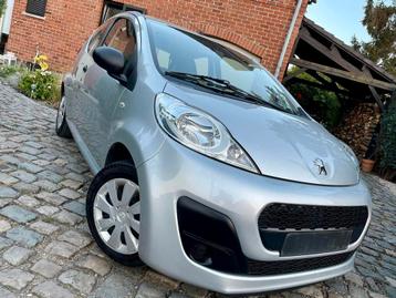 Peugeot 107 1.0i *  28.000 Km * 2013* Facelift * Bluetooth ! beschikbaar voor biedingen