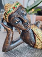 Belle statue de Bouddha couché en bois, Enlèvement