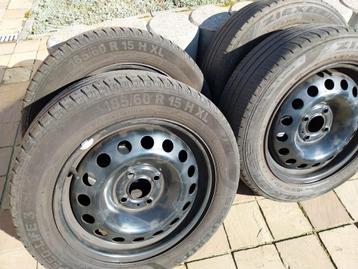 Kit de roue été 185 60 R 15 Renault clio grand tour  beschikbaar voor biedingen