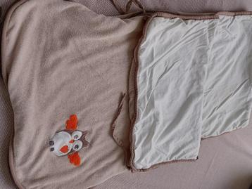 warme voetenzak voor wieg, bed of buggy beschikbaar voor biedingen