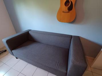 Canapé beschikbaar voor biedingen