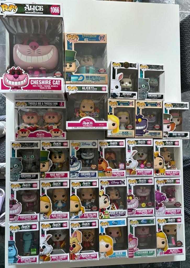 Funko belle en beest en alice in wonderland, Verzamelen, Poppetjes en Figuurtjes, Zo goed als nieuw, Ophalen of Verzenden