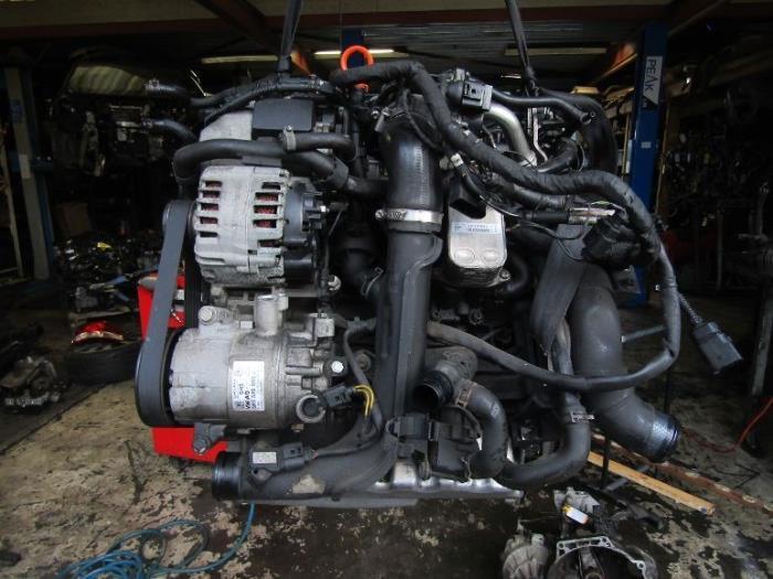 Motor van een Volkswagen Golf, Auto-onderdelen, Motor en Toebehoren, Volkswagen, Gebruikt, 3 maanden garantie, Ophalen of Verzenden