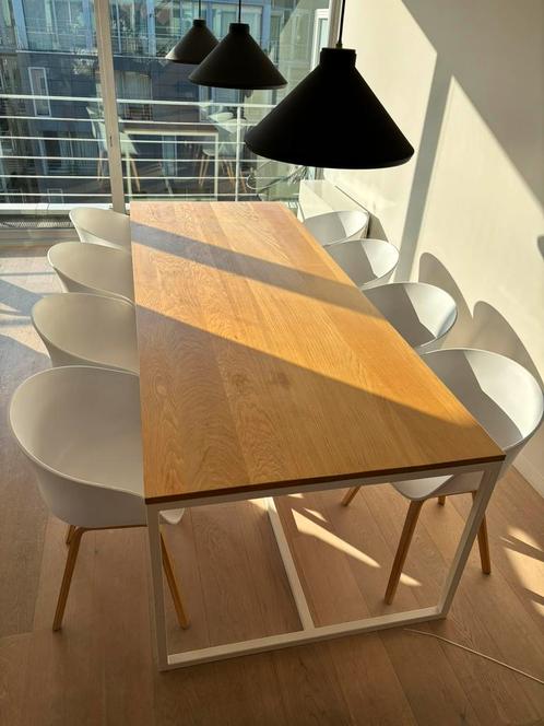 Tafel van Pure Wood Design (eik met wit stalen frame), Huis en Inrichting, Tafels | Eettafels, Zo goed als nieuw, 100 tot 150 cm