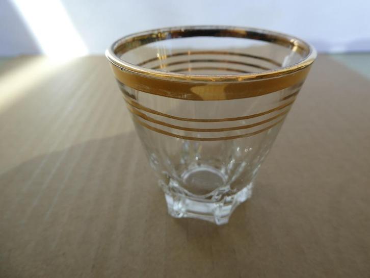 Vier oude borrelglazen shotglazen, Verzamelen, Glas en Drinkglazen, Gebruikt, Borrel- of Shotglas, Ophalen of Verzenden