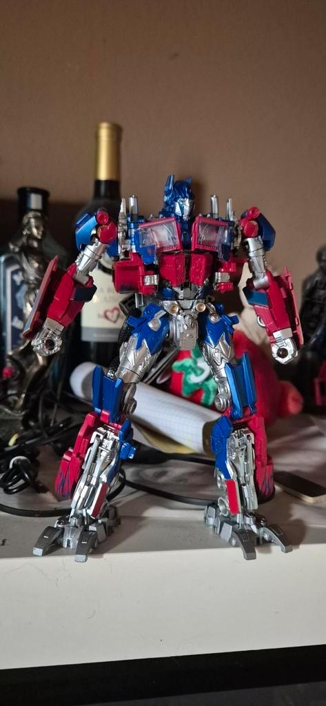 Transformers studio series Optimus prime, Verzamelen, Transformers, Zo goed als nieuw, Ophalen of Verzenden