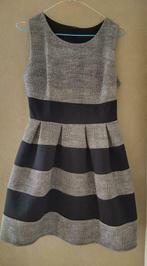 Heel mooie nieuwe avond jurk kleed jupe, Kleding | Dames, Maat 38/40 (M), Ophalen of Verzenden, Zo goed als nieuw, Knielengte