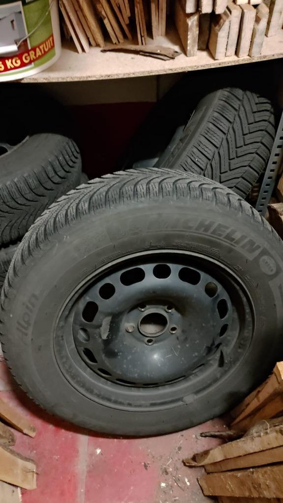 4 Michelin Alpin winterbanden 225/60R16 - 98H2, Auto-onderdelen, Banden en Velgen, Winterbanden, Ophalen