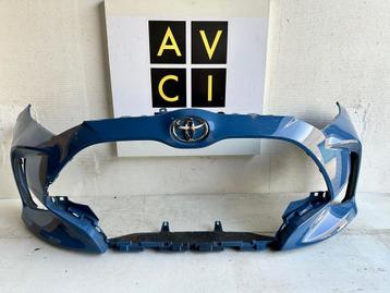 Toyota YARIS IV 4 voorbumper bumper origineel  beschikbaar voor biedingen