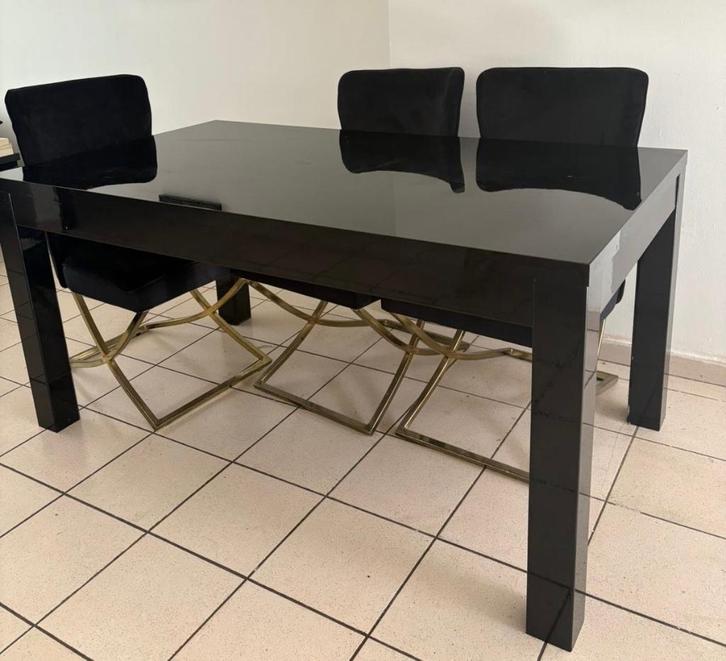 Zwarte eettafel met 6 stoelen + lage tv-kast, Huis en Inrichting, Tafels | Eettafels, Zo goed als nieuw, 150 tot 200 cm, 150 tot 200 cm