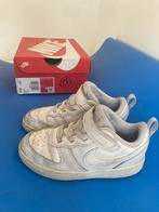 Kinderschoenen nike wit, Kinderen en Baby's, Kinderkleding | Schoenen en Sokken, Ophalen, Gebruikt, Nike