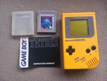 1e vintage retro Gameboy classic geel nieuwstaat met tetris