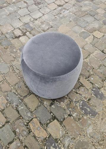 Ikea poef Stockholm grijze  beschikbaar voor biedingen