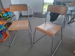 2 stevige stoelen met houten zit, Ophalen, Gebruikt