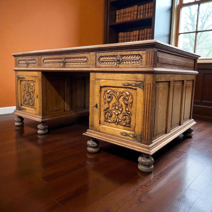 Vintage XL houten tweezijdige bureau / desk, Antiek en Kunst, Antiek | Kantoor en Zakelijk, Ophalen of Verzenden