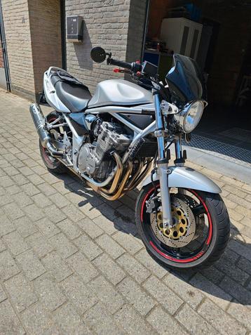 Suzuki bandit GSF600N beschikbaar voor biedingen