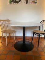 Ronde tafel met marmeren blad, Huis en Inrichting, Tafels | Eettafels, Ophalen of Verzenden, Zo goed als nieuw