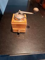 Oude koffiemolen, Ophalen